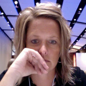 Meet your Posher, Angela